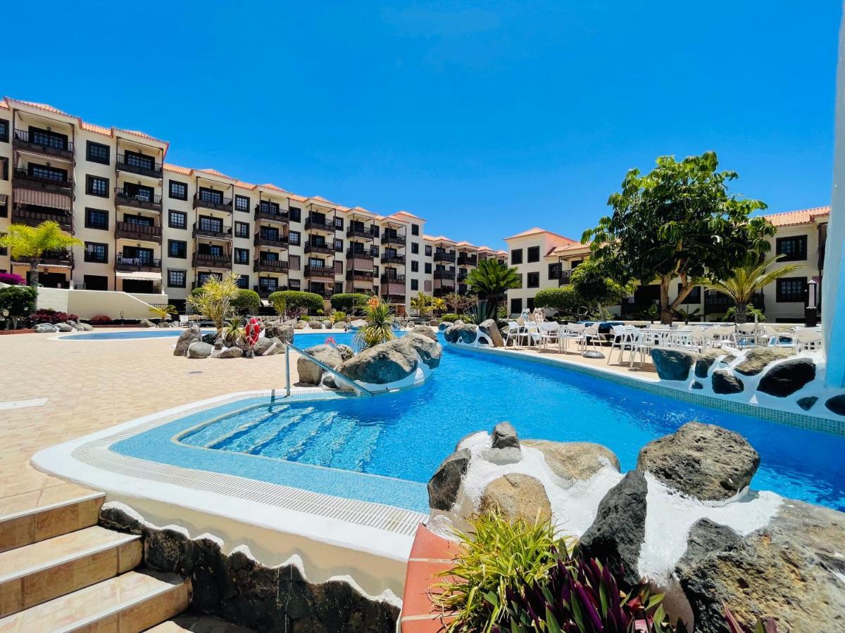 Torres Beach Arona  Luaran gambar